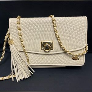 Koschi white quilted crossbody vintage purse.
